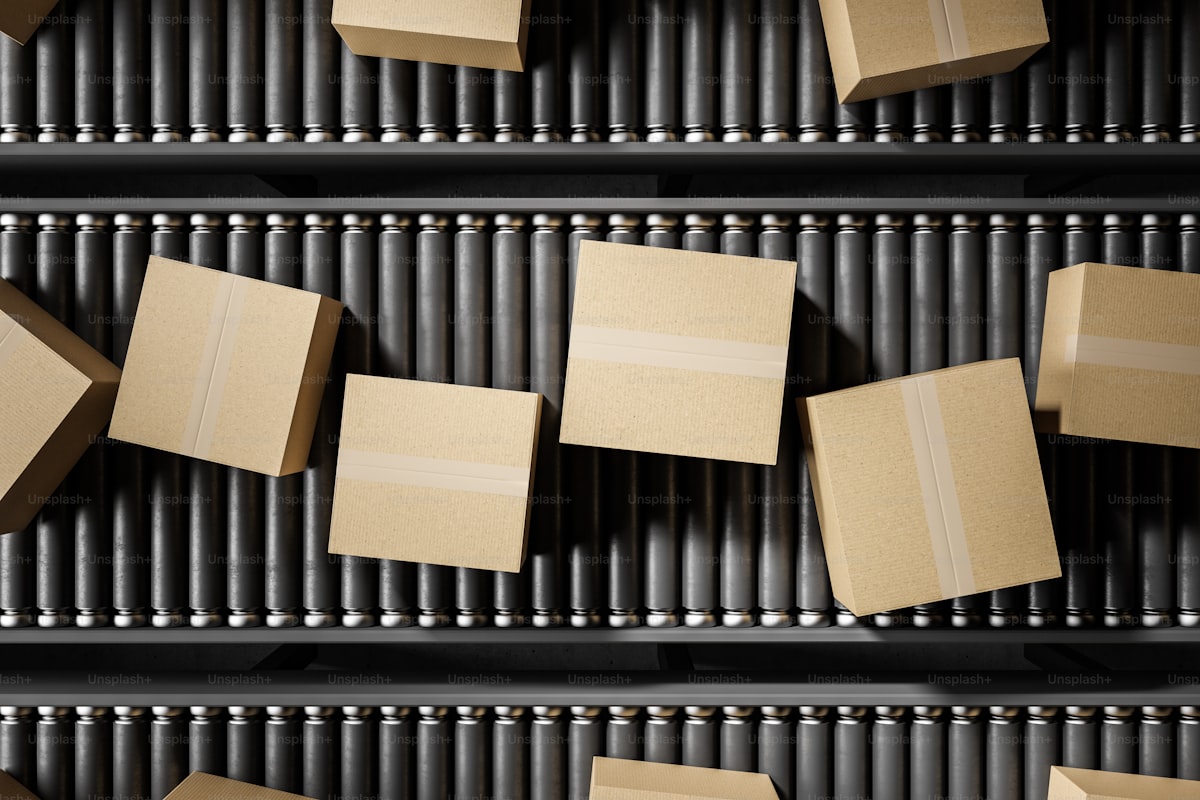 How to set up free shipping thresholds with order limits on Shopify